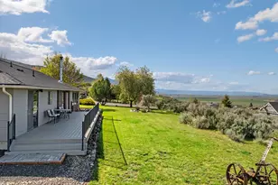 17501 Deer Park Loop, Baker City, OR 97814 - Photo 7