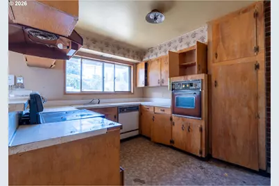 11830 NE Fremont St, Portland, OR 97220 - Photo 11