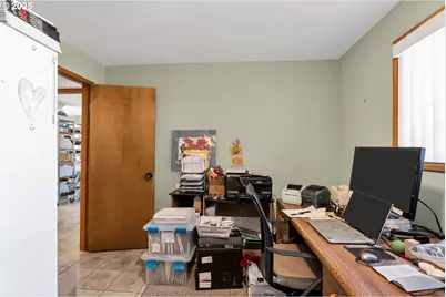 14350 SW 22nd St, Beaverton, OR 97008 - Photo 25