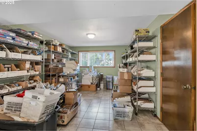 14350 SW 22nd St, Beaverton, OR 97008 - Photo 23