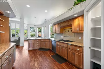 3696 River Pointe Dr, Eugene, OR 97408 - Photo 15