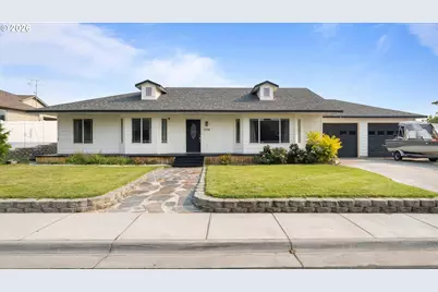 1776 W Alleluia Ave, Hermiston, OR 97838 - Photo 1