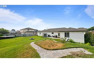 1776 W Alleluia Ave, Hermiston, OR 97838 - Photo 31