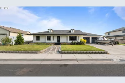 1776 W Alleluia Ave, Hermiston, OR 97838 - Photo 3