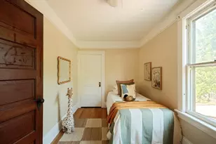 3915 SE Main St, Portland, OR 97214 - Photo 37