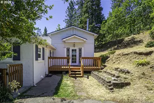 681 Liberty St, Ashland, OR 97520 - Photo 11