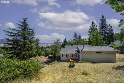 681 Liberty St, Ashland, OR 97520 - Photo 45