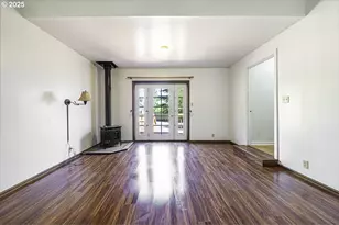 681 Liberty St, Ashland, OR 97520 - Photo 29