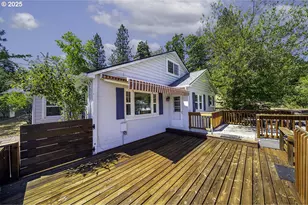 681 Liberty St, Ashland, OR 97520 - Photo 5