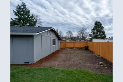 1917 NE 226th Ave, Fairview, OR 97024 - Photo 35