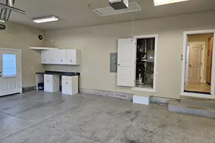 464 Oak Valley Loop, Winchester, OR 97495 - Photo 25