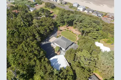 5220 SW Neal Ave, Waldport, OR 97394 - Photo 47