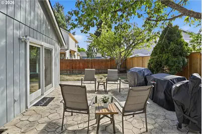 871 SE 66th Ct, Hillsboro, OR 97123 - Photo 29