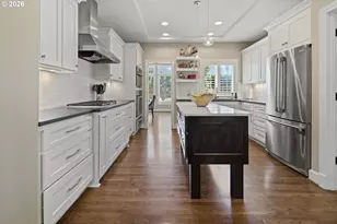 3325 Cedar Ct, Lake Oswego, OR 97034 - Photo 11