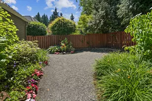3325 Cedar Ct, Lake Oswego, OR 97034 - Photo 41