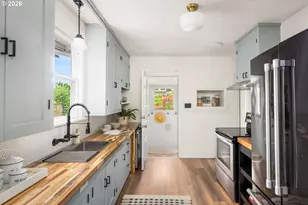 3931 NE 41st Ave, Portland, OR 97212 - Photo 9
