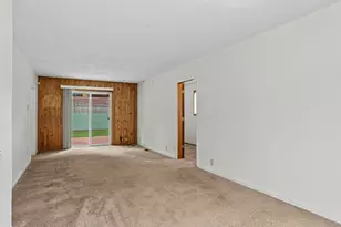 150 River Ln, Gladstone, OR 97027 - Photo 7