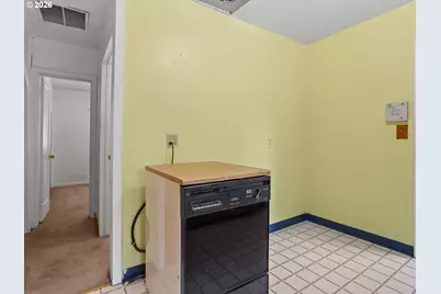 150 River Ln, Gladstone, OR 97027 - Photo 13
