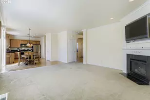 14617 SE Thornapple Ln, Milwaukie, OR 97267 - Photo 7