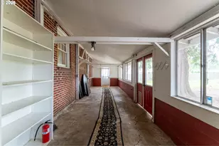 19100 SW Blanton St, Beaverton, OR 97078 - Photo 23
