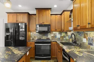 7006 NE Elm St, Hillsboro, OR 97124 - Photo 13