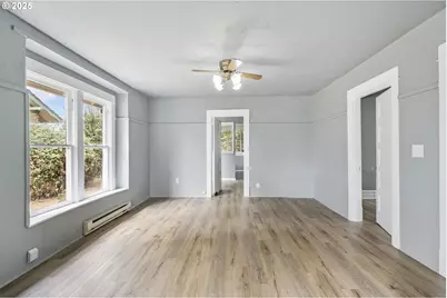 2035 4th St, Salem, OR 97301 - Photo 9