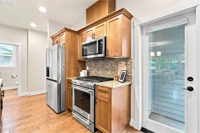 14395 SW Equestrian Ln, Beaverton, OR 97008 - Photo 15