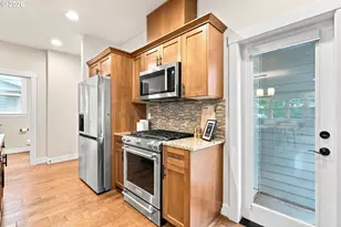 14395 SW Equestrian Ln, Beaverton, OR 97008 - Photo 15