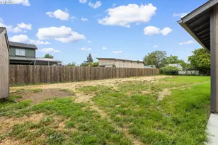 2029 Castle Ave, Roseburg, OR 97471 - Photo 31