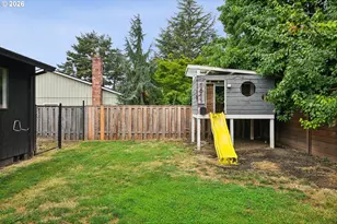 1611 NW Angeline Ct, Gresham, OR 97030 - Photo 33