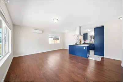 8016 NE Fremont St, Portland, OR 97213 - Photo 3