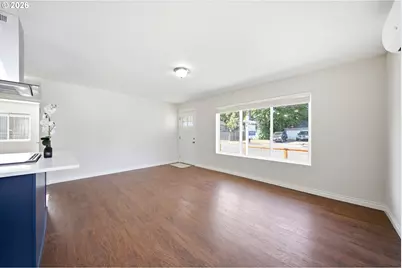 8016 NE Fremont St, Portland, OR 97213 - Photo 7