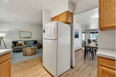 19229 SE River Rd, Milwaukie, OR 97267 - Photo 15