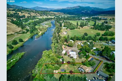 1884 Wild River Dr, Roseburg, OR 97470 - Photo 31