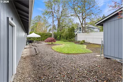 542 NW Douglas St, Dallas, OR 97338 - Photo 33