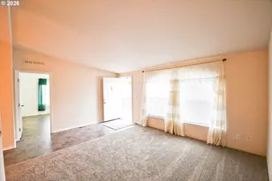 755 Division St, The Dalles, OR 97058 - Photo 3