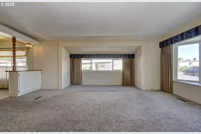 15509 SE Mill Plain Blvd, Vancouver, WA 98684 - Photo 9