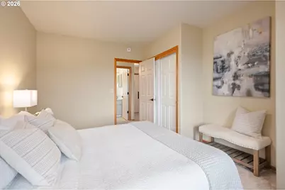 653 Brookside Dr, Eugene, OR 97405 - Photo 35