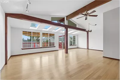 5525 Broadway St, West Linn, OR 97068 - Photo 9