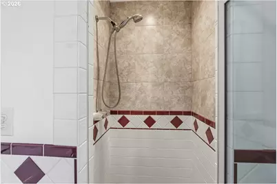 5525 Broadway St, West Linn, OR 97068 - Photo 17