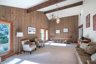 1925 Sylvan St, Eugene, OR 97403 - Photo 11