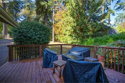 1925 Sylvan St, Eugene, OR 97403 - Photo 5