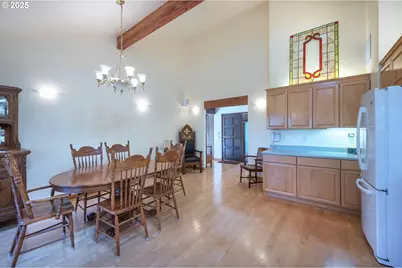 1925 Sylvan St, Eugene, OR 97403 - Photo 13