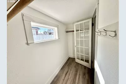 508 S 7th St, Coos Bay, OR 97420 - Photo 15