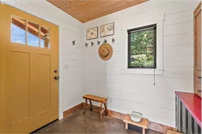 70170 Fletcher Ln, Cove, OR 97824 - Photo 9