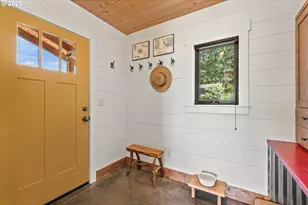 70170 Fletcher Ln, Cove, OR 97824 - Photo 9