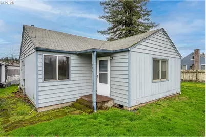 875 S 43rd St, Springfield, OR 97478 - Photo 1