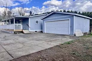 1286 S 59th St, Springfield, OR 97478 - Photo 3
