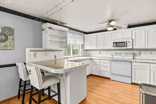 2503 Mangan St, Eugene, OR 97402 - Photo 11