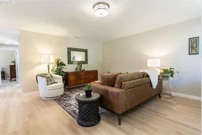280 NW 23rd St, Gresham, OR 97030 - Photo 5